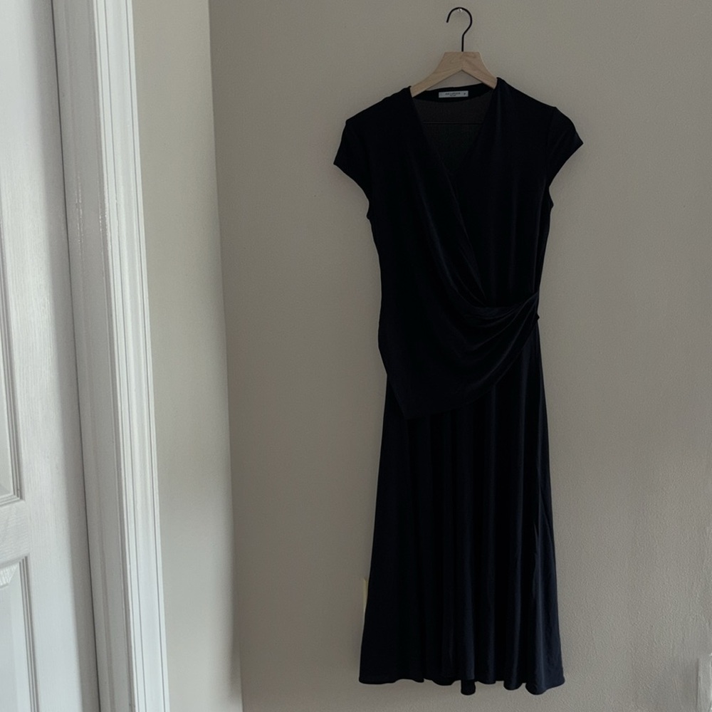 MM LaFLEUR navy midi dress - Picture 11 of 15